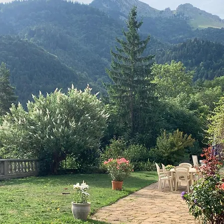Un Petit Coin De Paradis فندق مبيت وإفطار Lalley